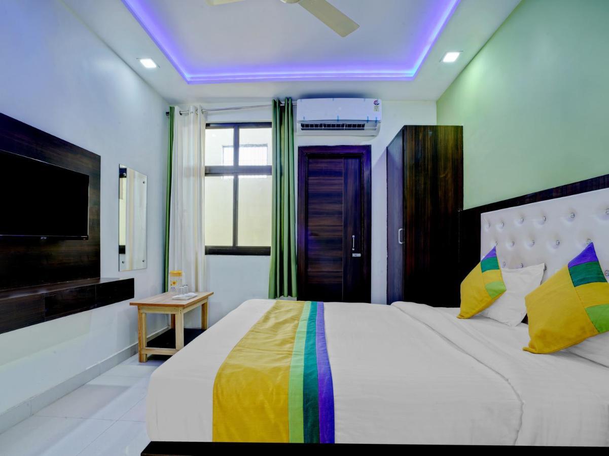 Hotel The Orient Tree, Agra Luaran gambar